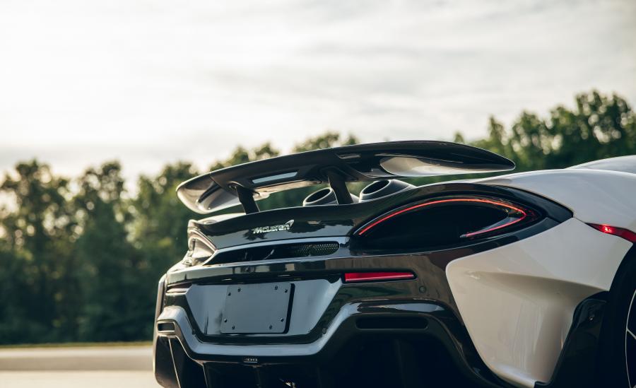 Детали экстерьера McLaren 600LT Spider 2019 года  (NA) (фото 32 из 41)